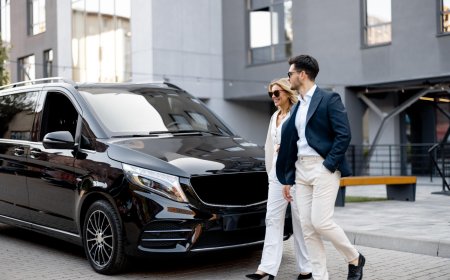 Travel in Style: The Ultimate Guide to John Wayne Airport Limousine Services