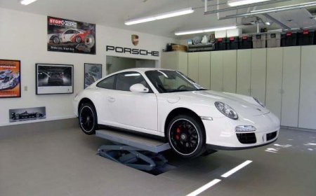 What are the top benefits of planning the Porsche garage visits in Gurgaon?