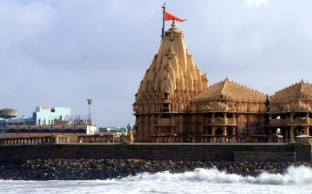Explore the Divine Coast with a Somnath Tour Package Today