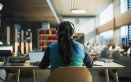 Why UK Students Are Turning to Dissertation Proposal Writing Services for Academic Success