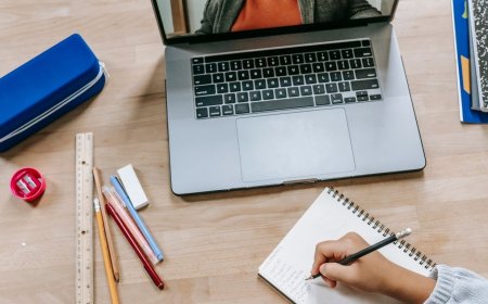 Top Online Degrees That Land Jobs Fast