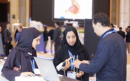 Jobs in Dubai: Your Comprehensive Guide to Working in the UAE’s Thriving Metropolis