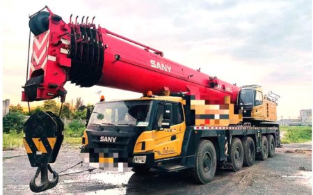 Explore the Versatility of a 50 Ton All Terrain Crane for Your Lifting Needs