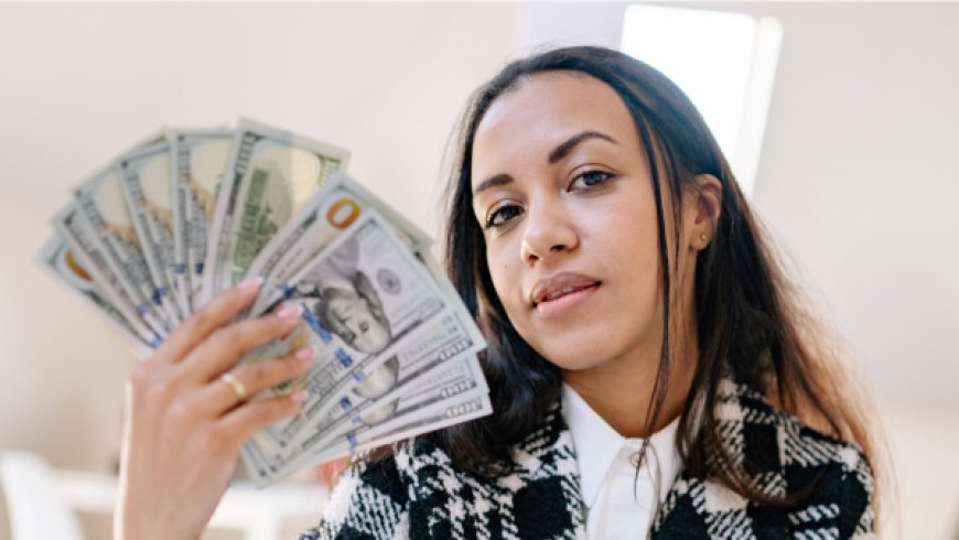 Master the Game with Smart Moves in Colour Prediction Games