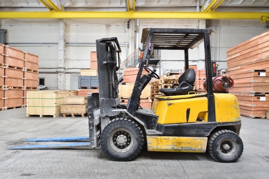 Electric Pallet Trucks: The Smartest Move in Warehouse Material Handling